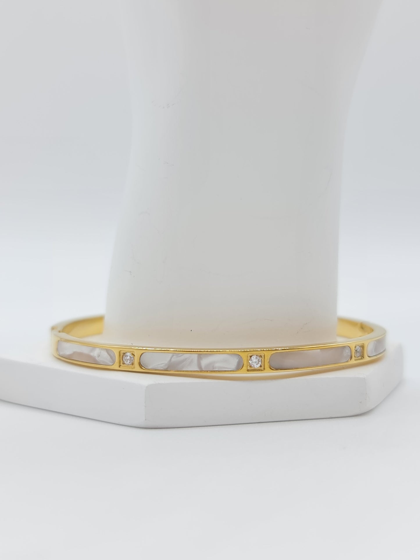 Brazalete Madre Perla Delgado