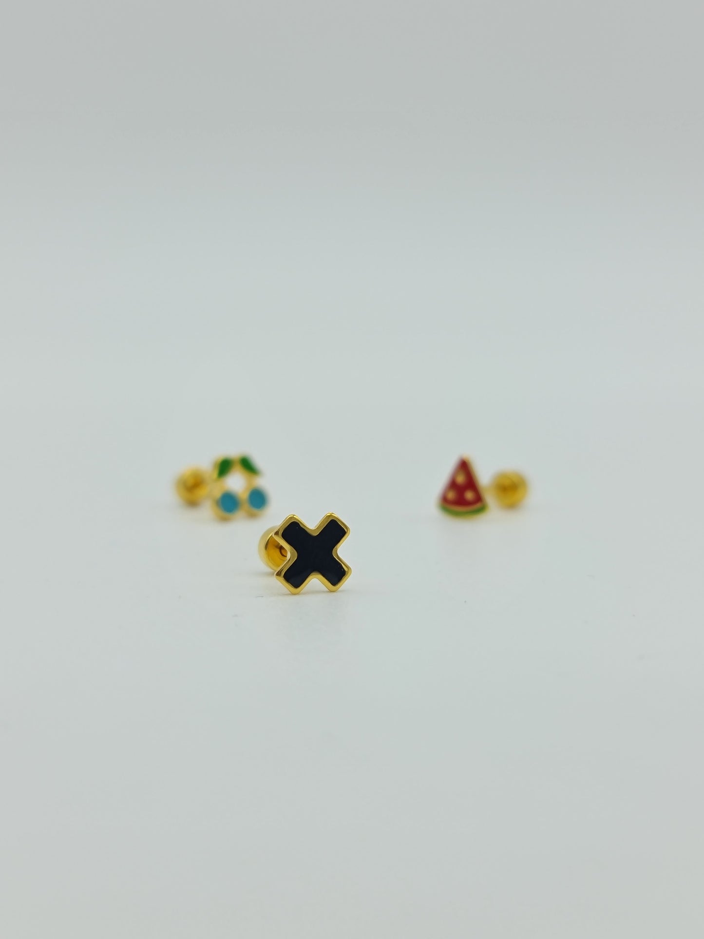 Arete broquel varios diseños