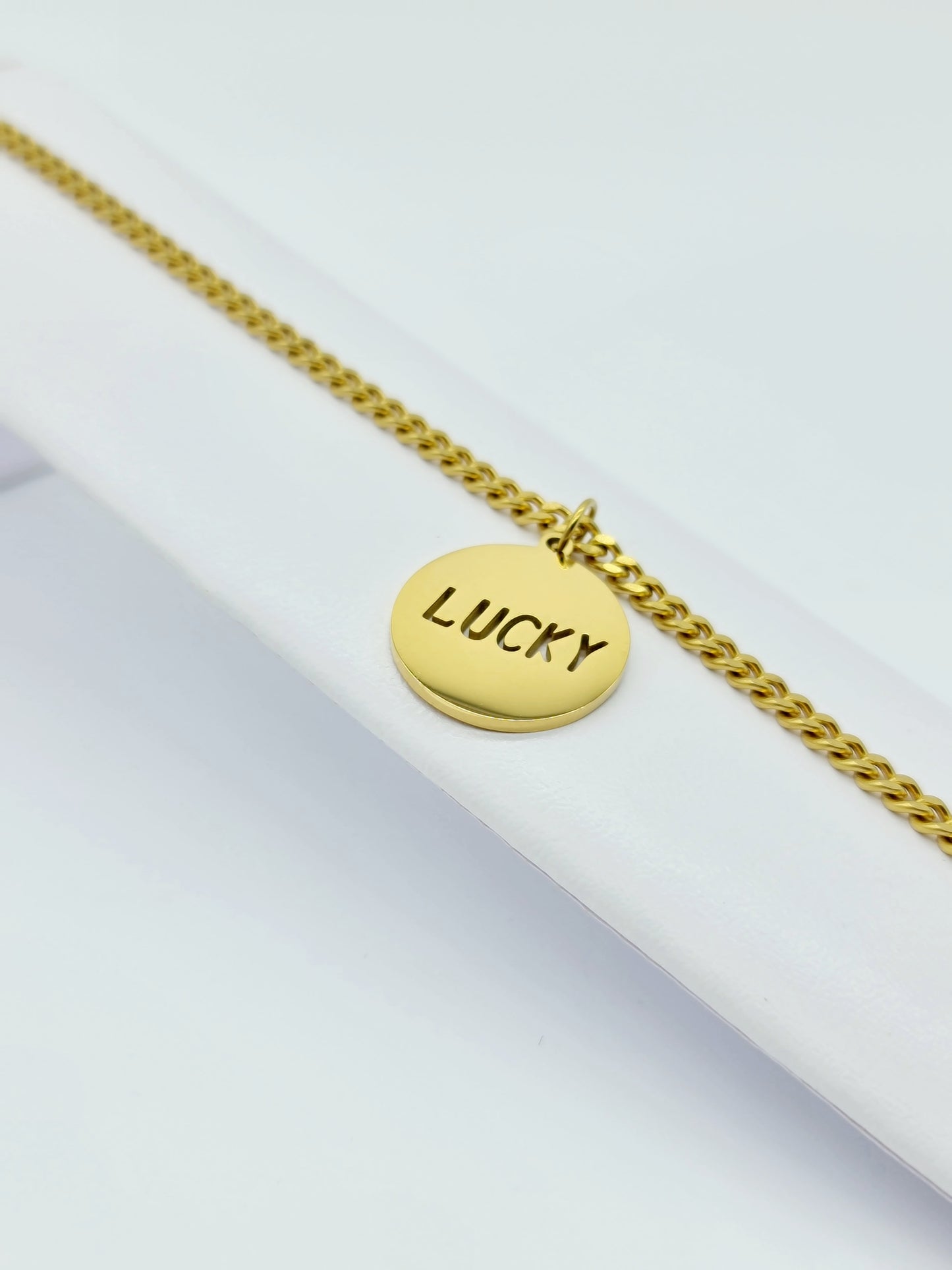 Pulsera Lucky Dorada Circulo
