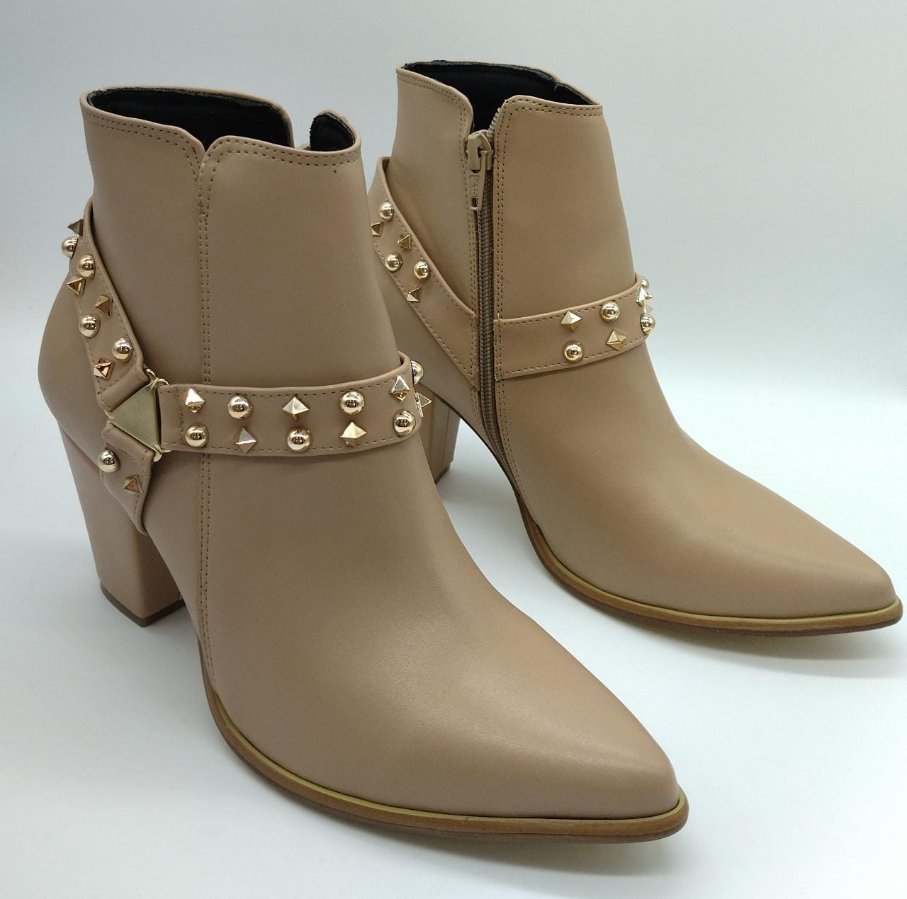 Botín Gaëlle 5500 estoperoles