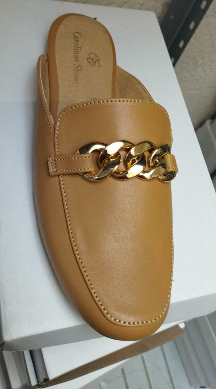 Mule Mila Cadena Oro 106