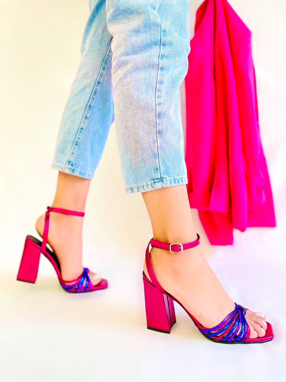 zapatilla-piolas-metalicas-abril-1413