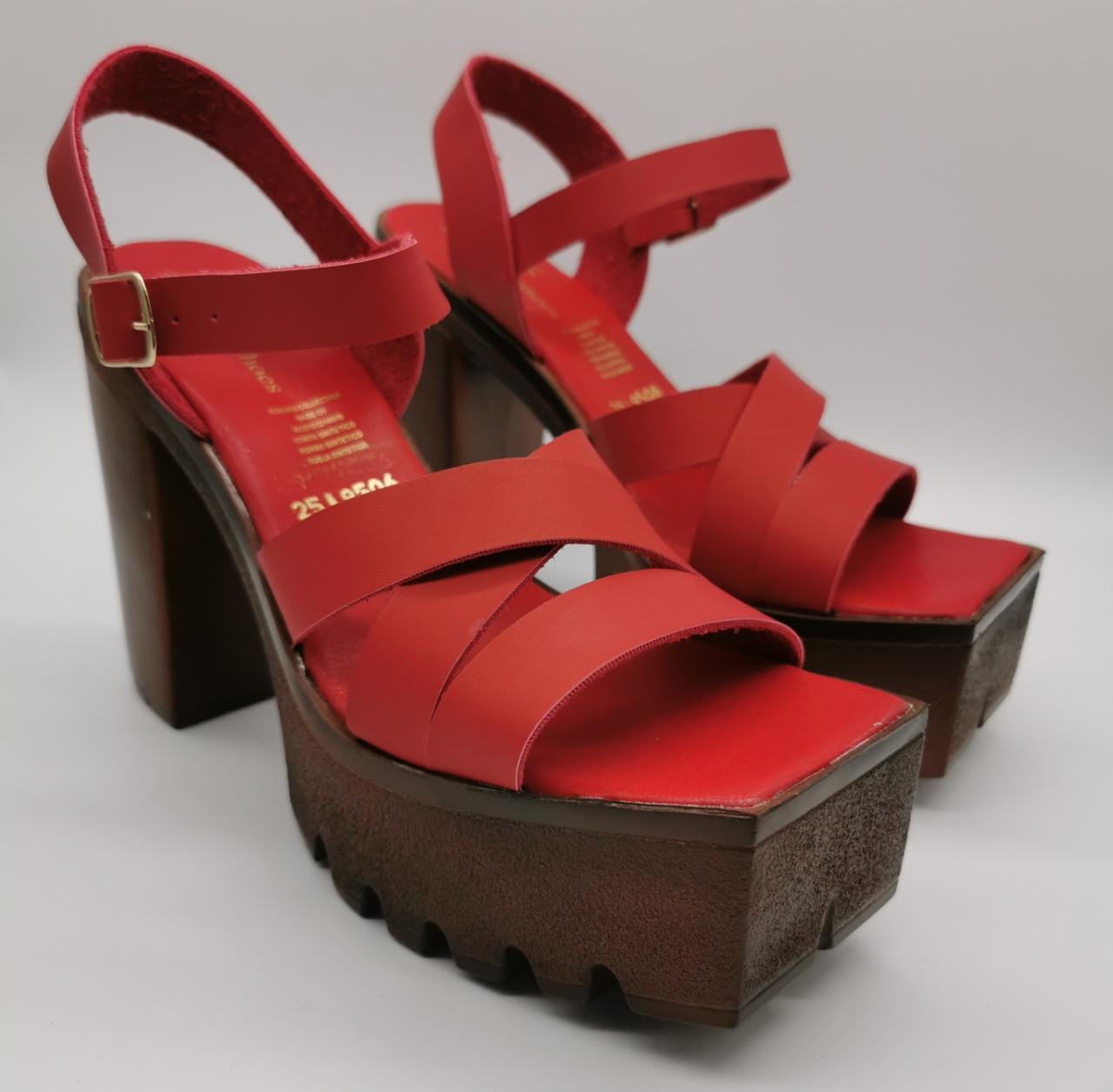 Plataforma Cuadrada Cleopatra 9506