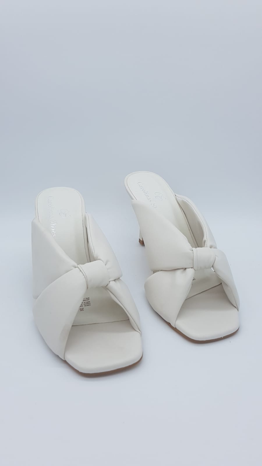 zapatilla-mono-fiorella-paola-001